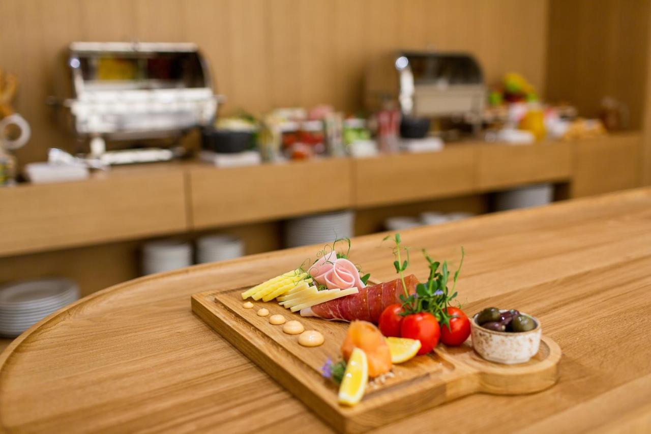 Hotel Bono Budva Luaran gambar